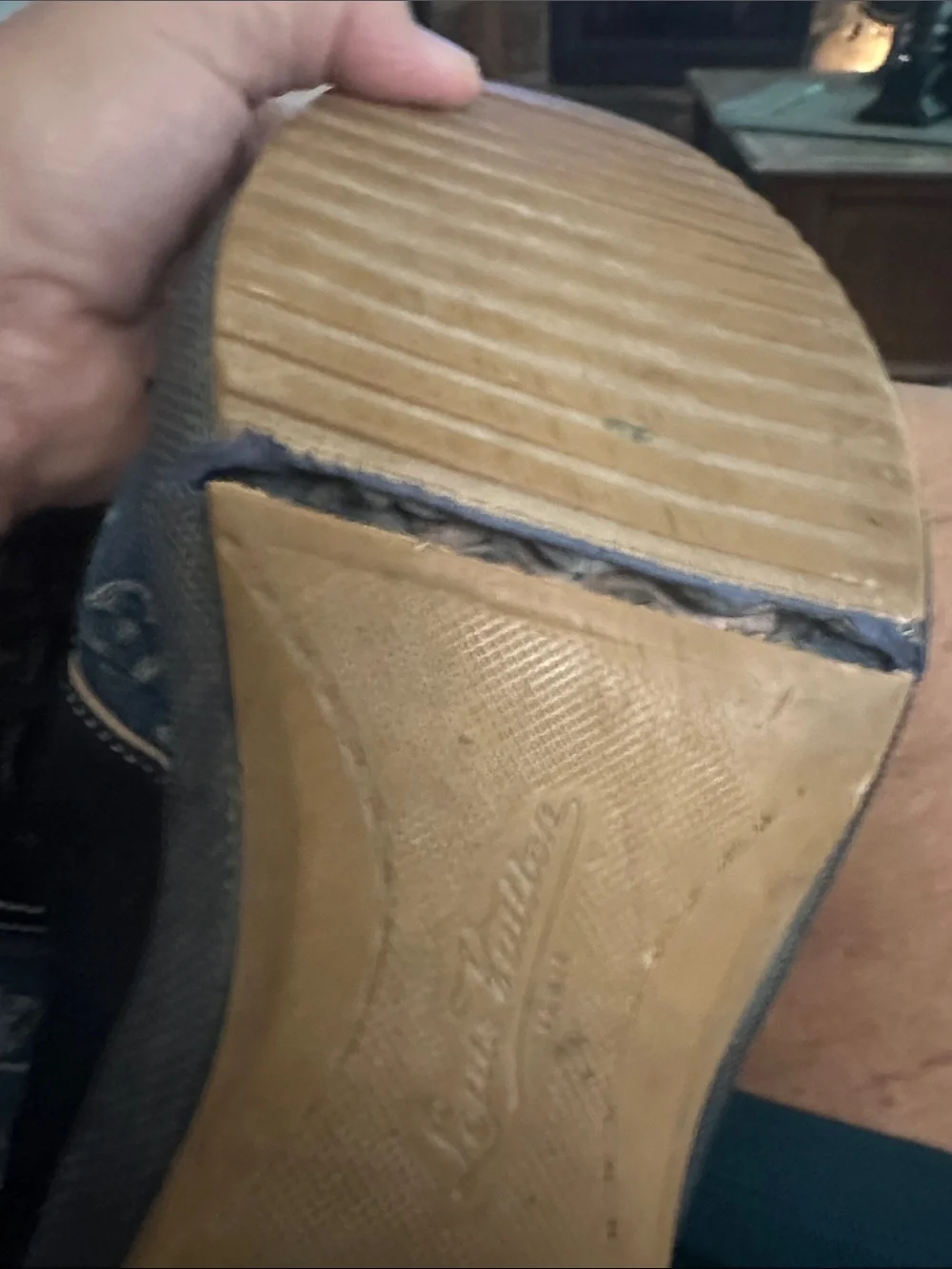 ***Please Read!!! Authentic Louis Vuitton Sneakers Size 12